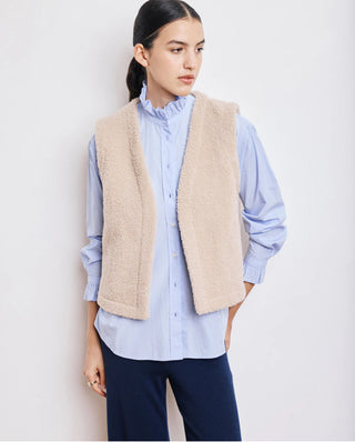VALLEY VEST