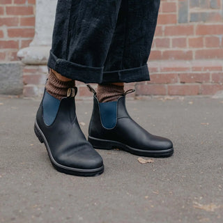1917
ORIGINALS
CHELSEA BOOTS - BLACK & NAVY
