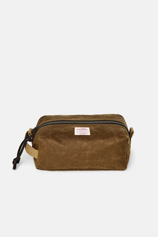 Tin cloth travel kit