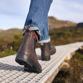 2340
CLASSICS
CHELSEA BOOTS - BROWN & BLACK