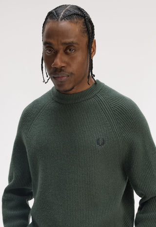 Maglione con maniche raglan in lana d'agnello