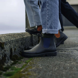 1917
ORIGINALS
CHELSEA BOOTS - BLACK & NAVY