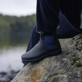 1917
ORIGINALS
CHELSEA BOOTS - BLACK & NAVY